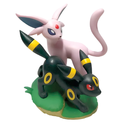 [PRE-ORDER] Pokemon TCG: Scarlet & Violet - Prismatic Evolutions - Premium Figure Collection
